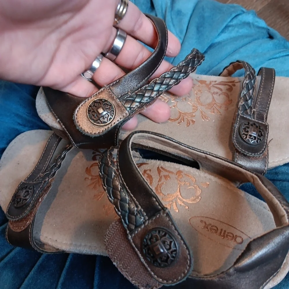 Aetrex Jillian Walnut Dark Brown Leather Sandals Size 6
